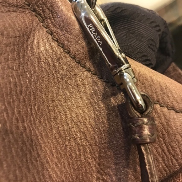 Prada 100% Certified Authentic Leather Bag - Picture 10 of 16